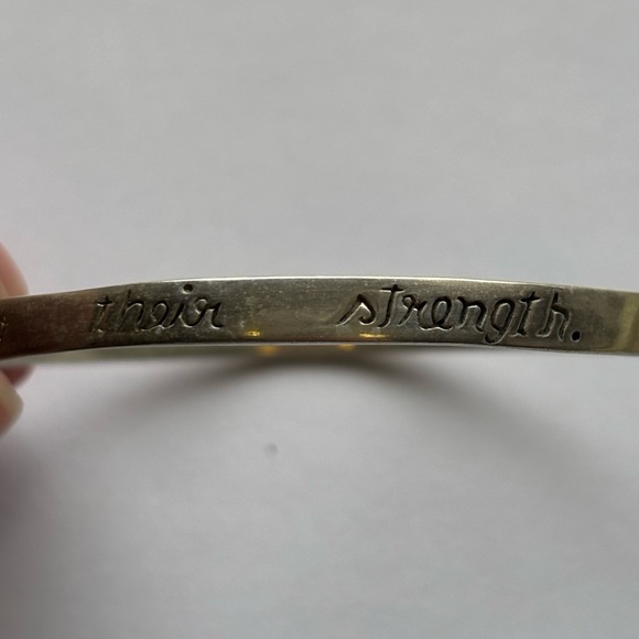 Sterling Bangle Isiah 40:31 #4442 - Picture 6 of 7